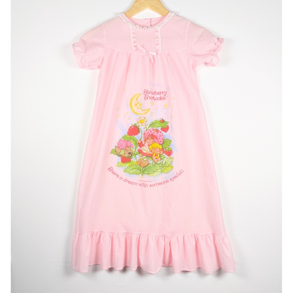 VTG Strawberry Shortcake Nightgown Ruffle Lace Girls Sleepwear Pink Size 6-8‎